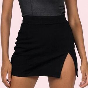 Lioness Black Denim Mini Skirt w/ Slit & Zipper Detail — Size M